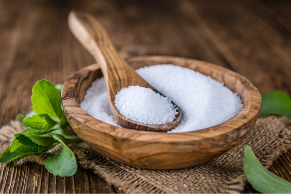 甜叶菊糖是很好的精制糖替代品，不易影响血糖值。(Shutterstock)